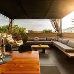 Just 4 * Komiža